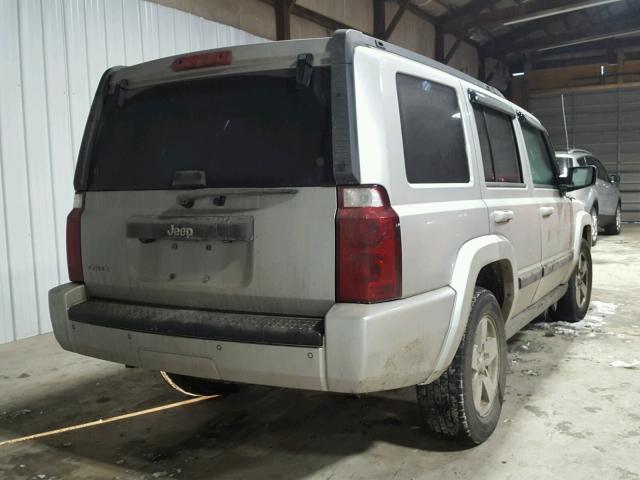 1J8HG48K68C117936 - 2008 JEEP COMMANDER ვერცხლისფერი ფოტო 4