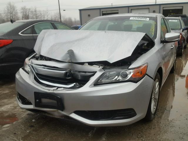 19VDE1F33DE003278 - 2013 ACURA ILX 20 SILVER photo 9