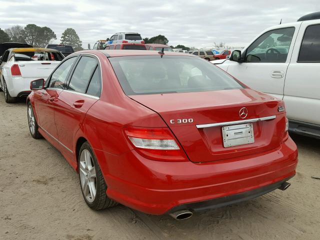 WDDGF5EBXAR091642 - 2010 MERCEDES-BENZ C 300 RED photo 3