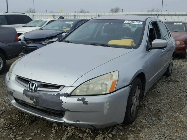 1HGCM55455A185871 - 2005 HONDA ACCORD LX SILVER photo 2