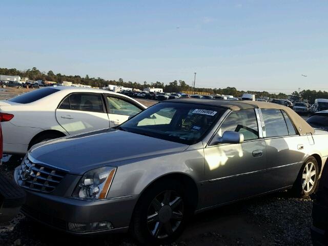 1G6KD57Y56U110164 - 2006 CADILLAC DTS SILVER photo 2