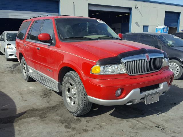 5LMPU28A0YLJ05328 - 2000 LINCOLN NAVIGATOR RED photo 1