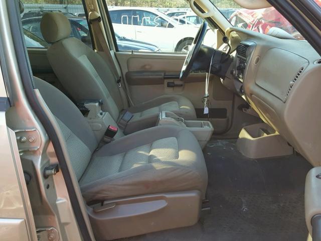 1FMZU67K45UB69438 - 2005 FORD EXPLORER S BEIGE photo 5