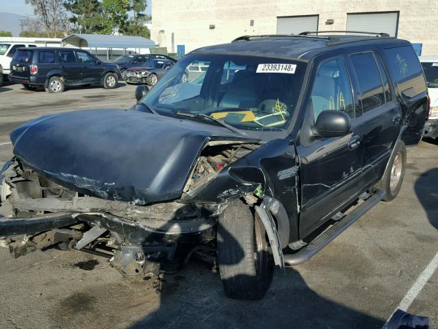 1FMRU15W01LB26708 - 2001 FORD EXPEDITION BLACK photo 2