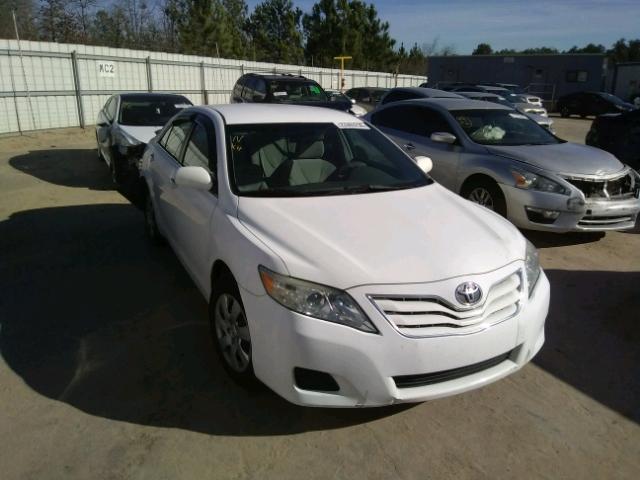 4T1BF3EK1BU761078 - 2011 TOYOTA CAMRY BASE WHITE photo 1