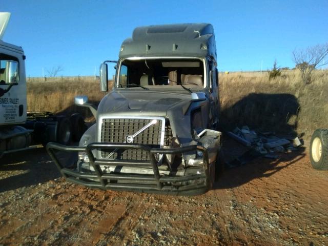 4V4NC9EH4HN990590 - 2017 VOLVO VN VNL GRAY photo 7