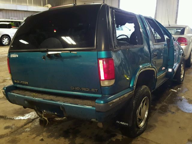 1GNDT13W3T2179083 - 1996 CHEVROLET BLAZER GREEN photo 4