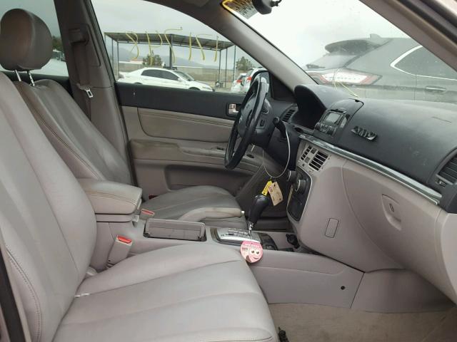 5NPEU46F66H027776 - 2006 HYUNDAI SONATA GRAY photo 5