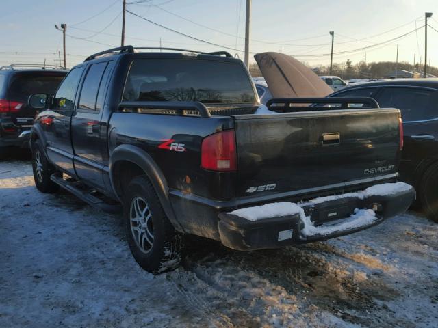 1GCDT13X83K175435 - 2003 CHEVROLET S TRUCK S1 BLACK photo 3