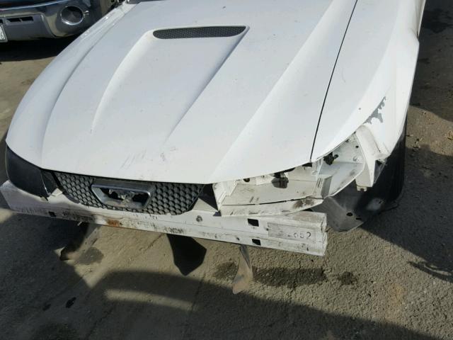 1FAFP4041YF203803 - 2000 FORD MUSTANG WHITE photo 9