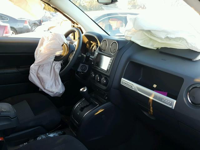 1C4NJCBAXHD164483 - 2017 JEEP COMPASS SP BLUE photo 5