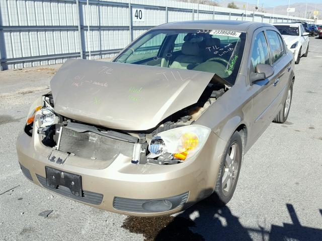 1G1AZ58FX77197964 - 2007 CHEVROLET COBALT LTZ GOLD photo 2