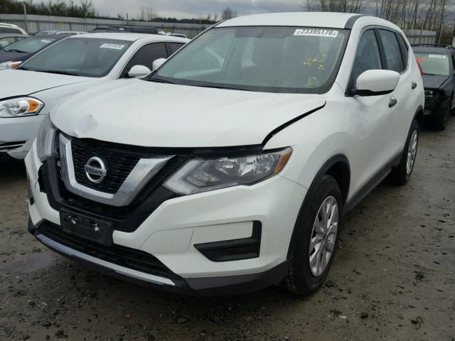 KNMAT2MT0HP544769 - 2017 NISSAN ROGUE S WHITE photo 2