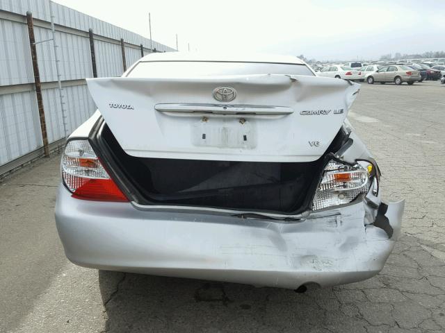 4T1BF30K53U553178 - 2003 TOYOTA CAMRY LE SILVER photo 9