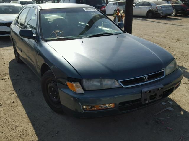 1HGCD5637TA140868 - 1996 HONDA ACCORD LX GREEN photo 1