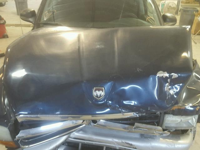 1B7HL48X32S542381 - 2002 DODGE DAKOTA QUA BLUE photo 7