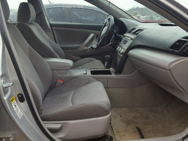 4T1BE46K59U342376 - 2009 TOYOTA CAMRY BASE GRAY photo 5