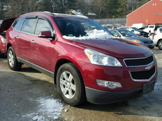 1GNKVGED8BJ124004 - 2011 CHEVROLET TRAVERSE L RED photo 1