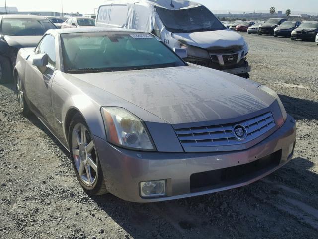 1G6YV34A455603300 - 2005 CADILLAC XLR GRAY photo 1