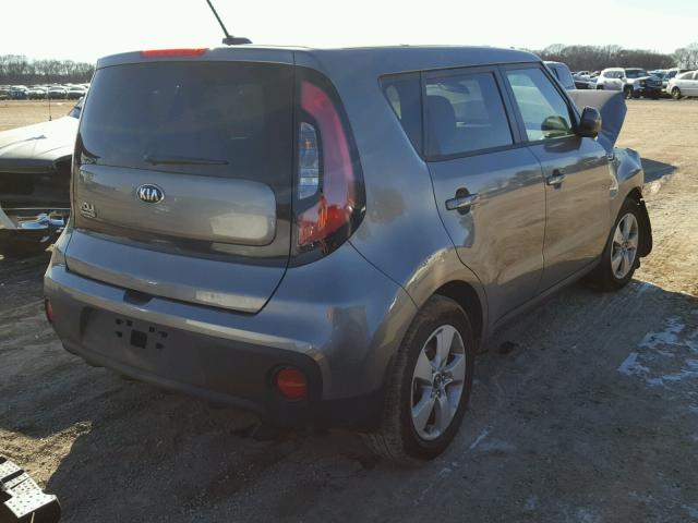 KNDJN2A2XH7443177 - 2017 KIA SOUL GRAY photo 4