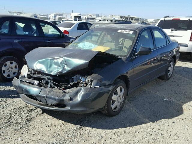 JHMCG6657YC003131 - 2000 HONDA ACCORD LX GREEN photo 2