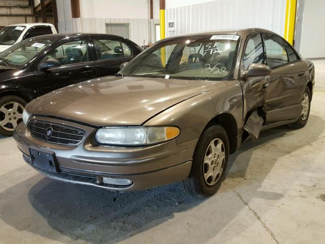 2G4WB52K021142173 - 2002 BUICK REGAL LS BEIGE photo 2