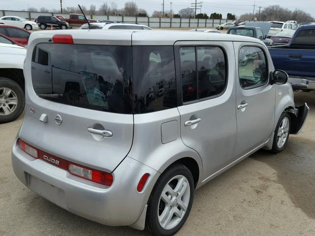 JN8AZ2KR7AT156428 - 2010 NISSAN CUBE BASE SILVER photo 4