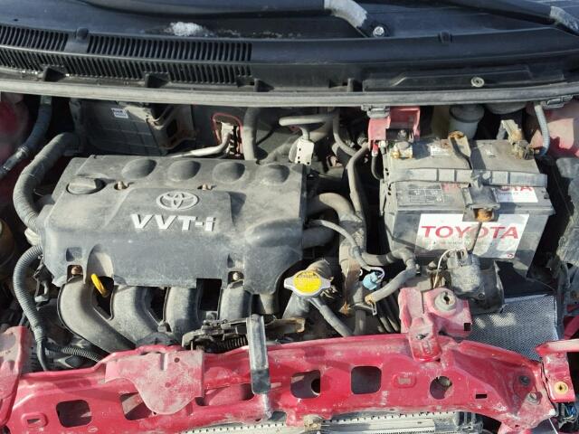 JTDBT923381256814 - 2008 TOYOTA YARIS RED photo 7