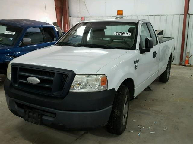 1FTRF12W57KD11404 - 2007 FORD F150 WHITE photo 2