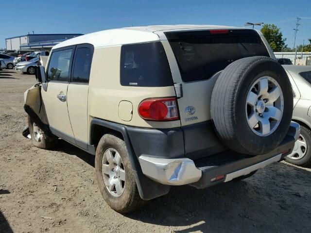 JTEBU11F08K004468 - 2008 TOYOTA FJ CRUISER CREAM photo 3