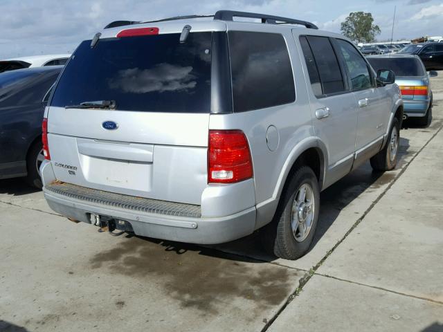 1FMZU73E82UA12318 - 2002 FORD EXPLORER X SILVER photo 4