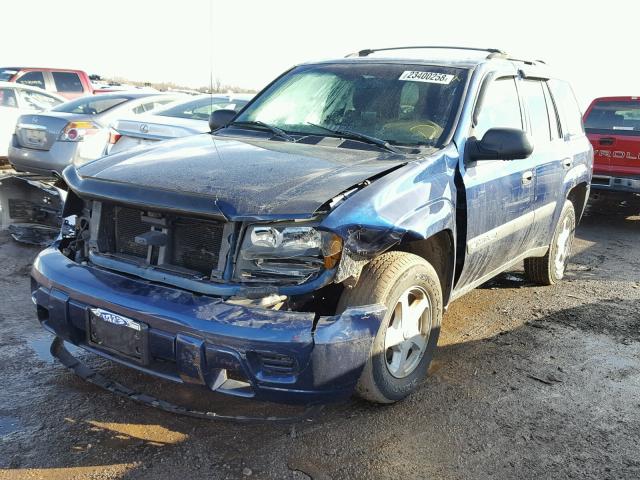 1GNDT13SX32367466 - 2003 CHEVROLET TRAILBLAZE BLUE photo 2