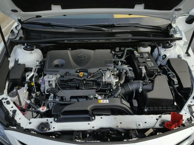 4T1B61HK3JU041697 - 2018 TOYOTA CAMRY XSE WHITE photo 7