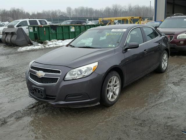 1G11D5RR7DF104990 - 2013 CHEVROLET MALIBU 1LT GRAY photo 2