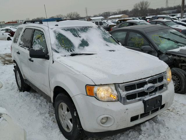 1FMCU03G29KB55561 - 2009 FORD ESCAPE XLT WHITE photo 1