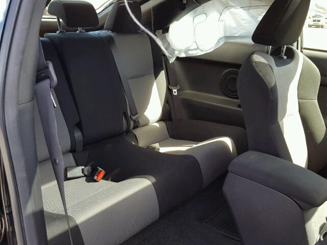 JTKJF5C70GJ020013 - 2016 TOYOTA SCION TC 黑色 照片 6