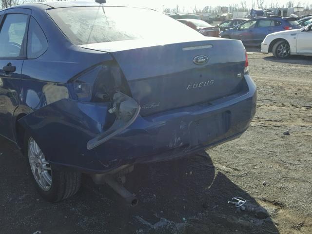 1FAHP35N99W152976 - 2009 FORD FOCUS SE BLUE photo 9