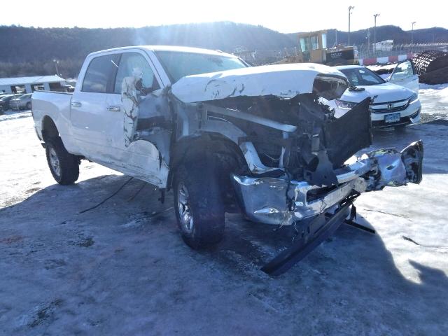 3C6UR5DL3FG623990 - 2015 RAM 2500 SLT WHITE photo 1