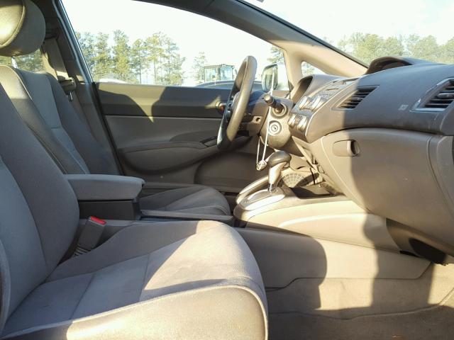 2HGFA16538H346620 - 2008 HONDA CIVIC LX SILVER photo 5