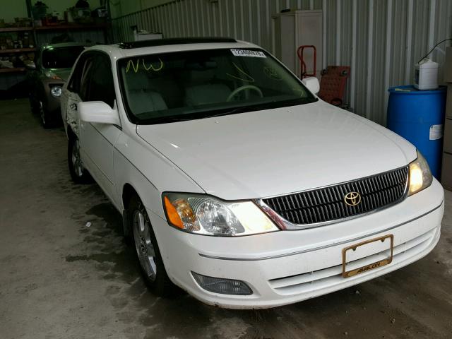 4T1BF28B41U164026 - 2001 TOYOTA AVALON XL WHITE photo 1