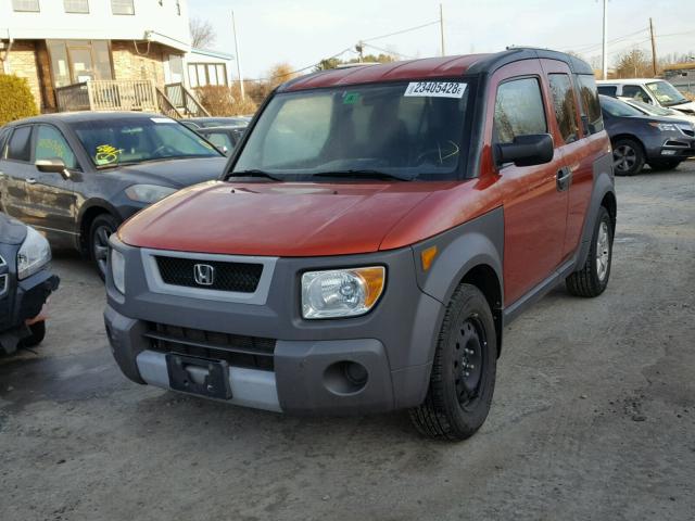 5J6YH28534L001245 - 2004 HONDA ELEMENT EX ORANGE photo 2