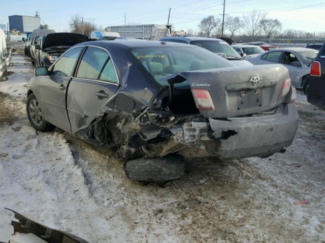 4T4BF3EK0BR184680 - 2011 TOYOTA CAMRY BASE GRAY photo 3