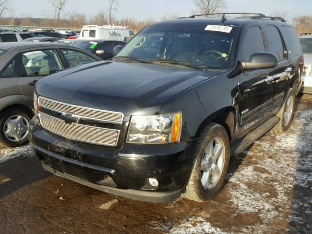 1GNUKBE01AR265496 - 2010 CHEVROLET TAHOE K150 BLACK photo 2