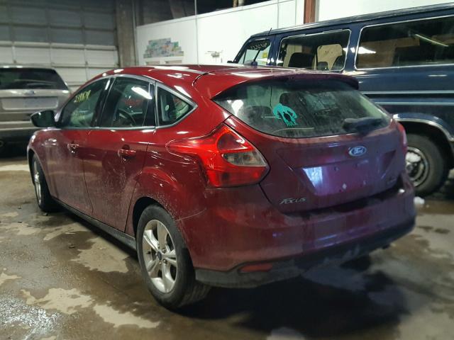 1FADP3K24DL259128 - 2013 FORD FOCUS SE RED photo 3