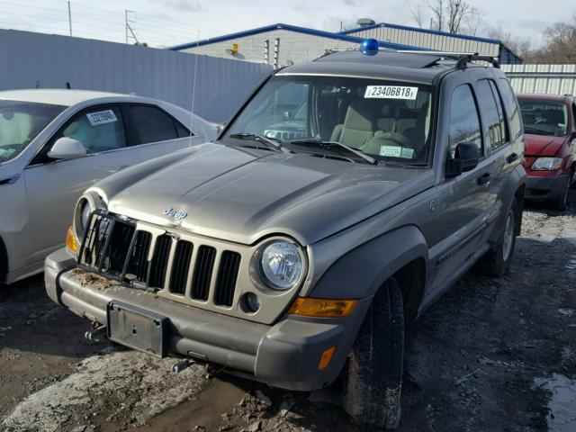 1J4GL48K26W266445 - 2006 JEEP LIBERTY SP GRAY photo 2