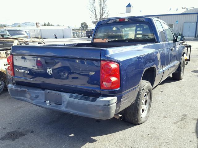 1D7HE22K96S533210 - 2006 DODGE DAKOTA ST BLUE photo 4