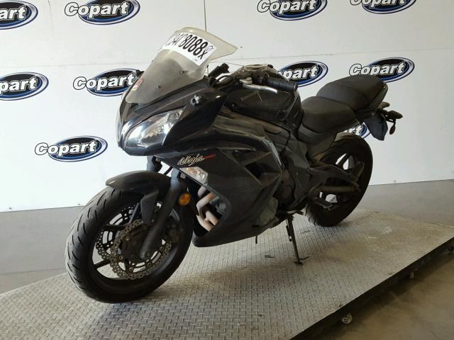 JKAEXEE16CDA06380 - 2012 KAWASAKI EX650 EC BLACK photo 2