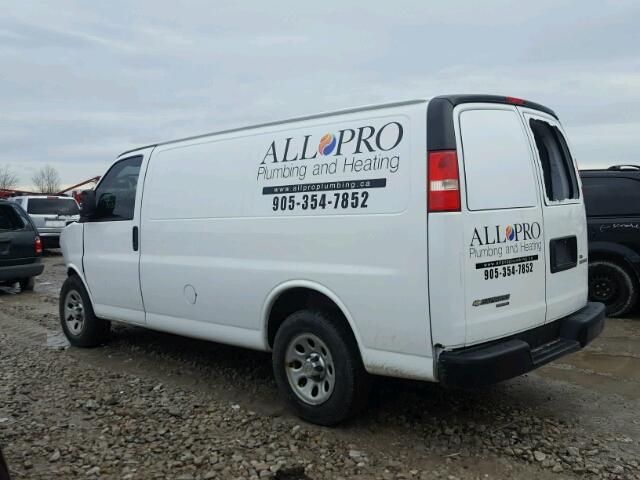 1GCSGAFX4C1102284 - 2012 CHEVROLET EXPRESS G1 WHITE photo 3