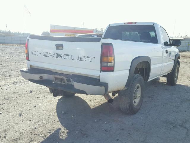 1GCHC24U16E163772 - 2006 CHEVROLET SILVERADO WHITE photo 4