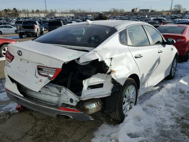 5XXGT4L31JG188370 - 2018 KIA OPTIMA LX WHITE photo 4